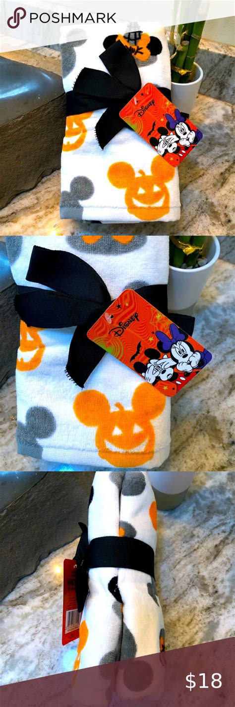 Disney Halloween Mickey And Minnie Hand Towels Disney Halloween