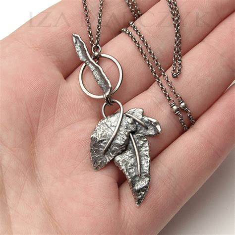 IZA MALCZYK Zen Garden Leaf Necklace Srebrny Naszyjnik Z Motywem