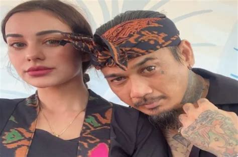 Lagi Jerinx Sid Jadi Tersangka Nora Alexandra Respons Begini