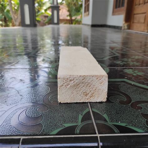 Jual Balok Kayu Sengon Laut Albasia Pallet Ukuran Tebal 5 Cm Lebar