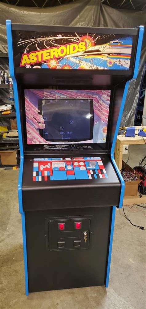 Asteroids Arcade