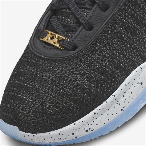 SNEAKERS ID NIKE LEBRON XX EP BLACK WHITE METALLIC GOLD