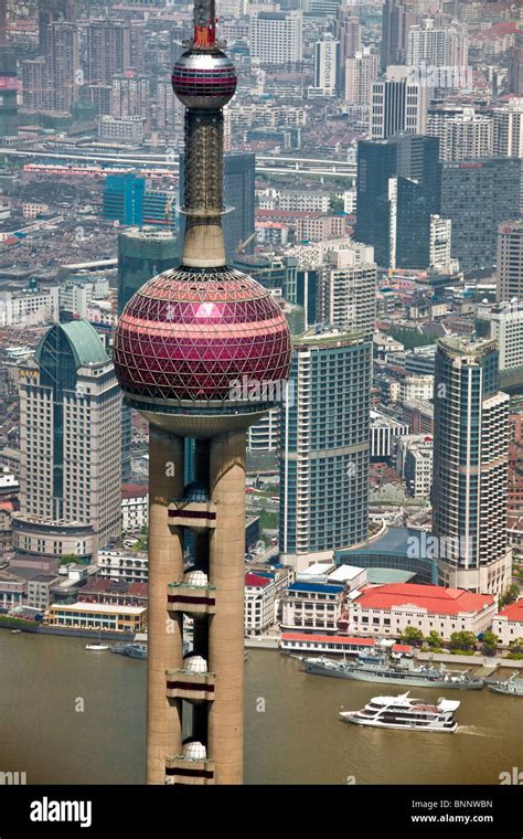 China Shanghai Tower Rook Ball Sphere Around Building Construction View