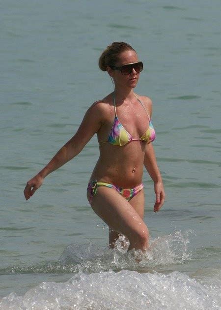 AUTOPSY PHOTOS Heidi Range In Bikini At Miami Beach
