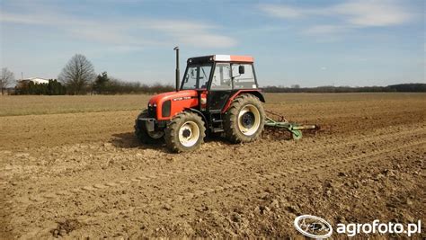 Zdj Cie Traktor Zetor Galeria Rolnicza Agrofoto