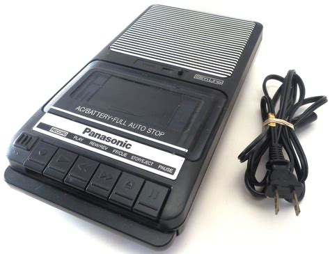 Panasonic Rq 2102 Slim Line Portable Cassette Tape Player Recorder Tested Works Tape Player