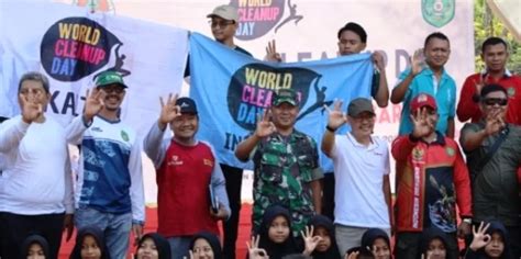 Ajakan Hidup Sehat Di Momen World Cleanup Day