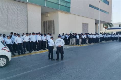 Policías en paro de Campeche esperan a Claudia Sheinbaum para