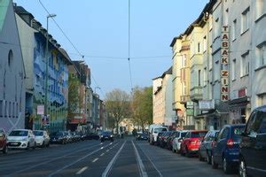 Essen Frohnhausen Mülheimer Str in Höhe der Apostelkirche MGRS