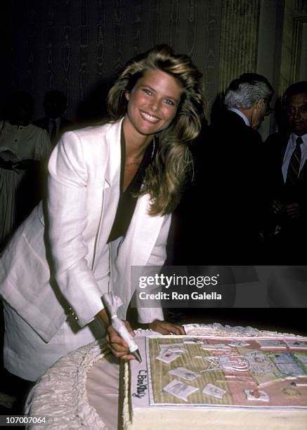 Christie Brinkley 1983 Photos and Premium High Res Pictures - Getty Images