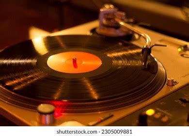 turntable    images picjumbo