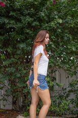 Sweet Babe Marina Rossi Gets Nude In The Backyard 15 Photos