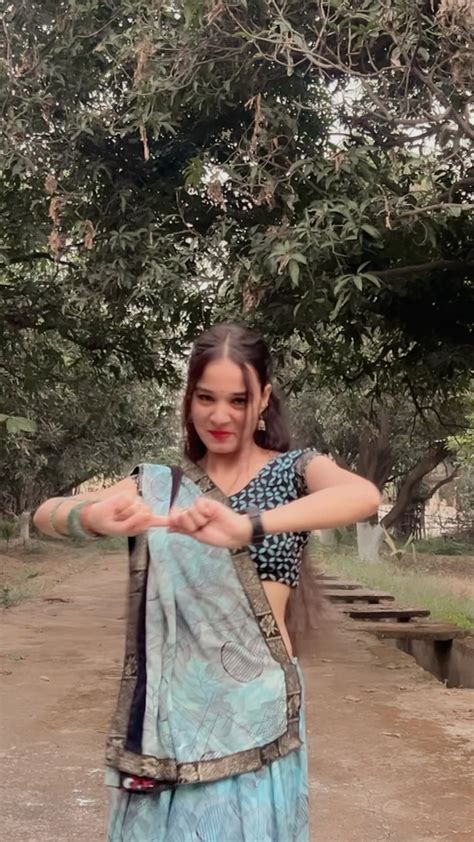 Khushi ️🧿 Aap Log Bhi Dance Step Krke Reel Bnaye 🫶🏻🤍 Foryou Love