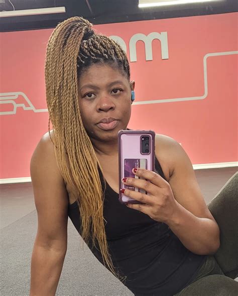 Blond Senegalese Twists Hair Styles Blonde Senegalese Twist