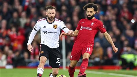 إنجاز تاريخى جديد ينتظر محمد صلاح أمام مانشستر يونايتد فى الدورى الإنجليزى