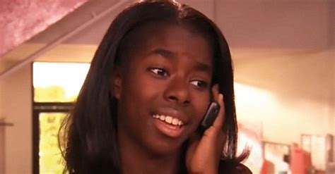 Camille Winbush Aka Vanessa From ‘the Bernie Mac Show Stuns Fans With Her Curly Hair And Glowing Look