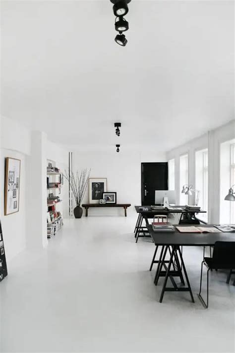 43 Black And White Home Office Decor Ideas - Shelterness