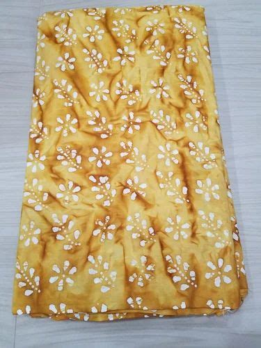 Brown Batik Print Cotton Fabric At Rs Meter In Guntur Id