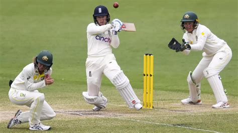 Tammy Beaumont to take positive approach as England eye Test win to ...