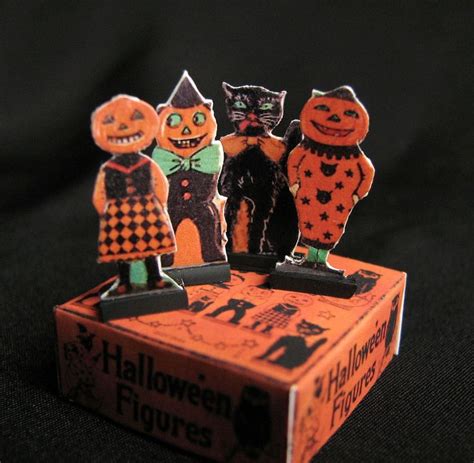 Miniature 'vintage' Halloween figures | Halloween figures, Vintage ...