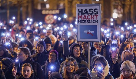 AfD Ist Keine Alternative Zehntausende Demonstrieren Gegen Rechts