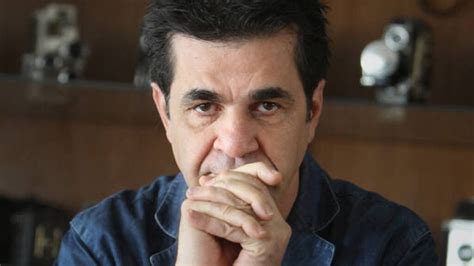 Le Cin Aste Iranien Jafar Panahi Lib R Sous Caution Apr S Sept Mois De