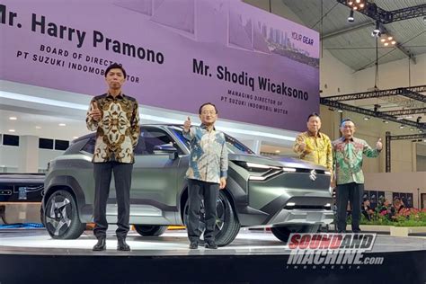 Tampil Perdana Di Asean Suzuki Hadirkan Mobil Listrik Konsep Evx Di