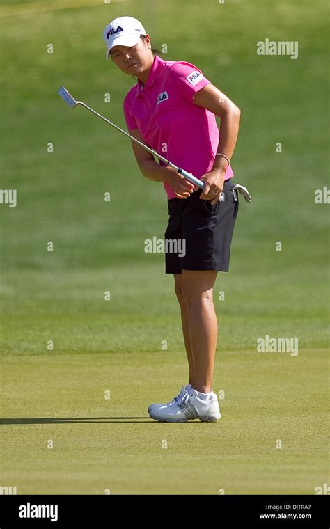 Korea Putts Hi Res Stock Photography And Images Alamy