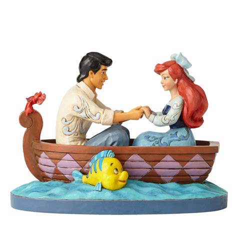 Ariel-and-Eric-Boat | The Music Box Company