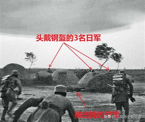 真實的八路軍衝鋒畫面，6名戰士猛追3名日軍，日軍不戰而逃 每日頭條