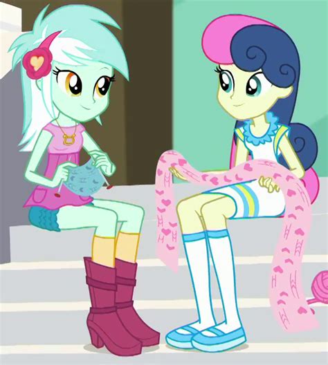 Lyra Heartstrings And Sweetie Drops Eg My Little Pony Friendship Is