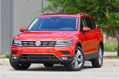 VOLKSWAGEN TIGUAN II AD1 2016 2020 PRZED FACELIFTINGIEM KRATKA ZDERZAKA