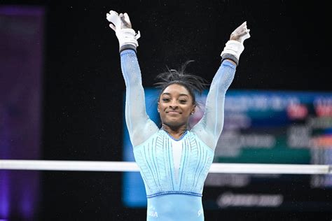 La Chasse Aux Records Est Ouverte Pour Simone Biles Prête à écrire Une