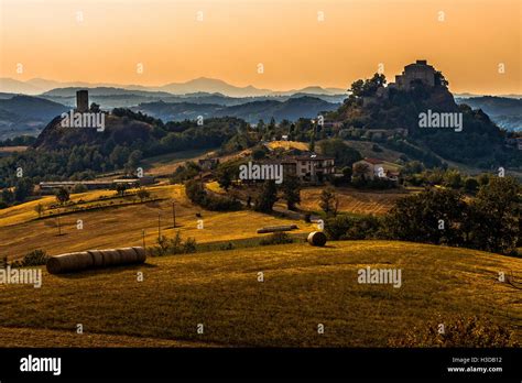 Rossenello Turm Fotos Und Bildmaterial In Hoher Aufl Sung Alamy