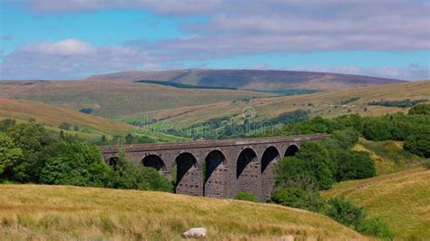 Beautiful Viaduct At Yorkshire Dales National Park Stock Video Video