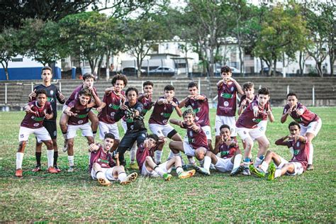 Equipes de base de futebol de Araraquara avançam na Copa Ouro Portal