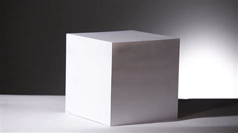 Using A Cube To Understand Photography Lighting