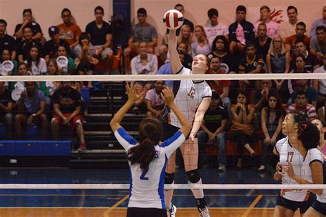 Volleyball Keeps Naia Top Billing For Third Straight Week