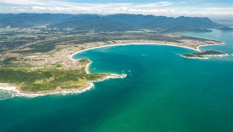 5 praias incríveis para conhecer em Palhoça a última é de tirar o fôlego