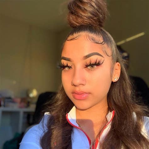 Pin By 𝖎𝖗𝖊𝖑𝖆𝖓 On ρяεттү Gιяℓ тнιηgs Baddie Hairstyles Aesthetic Hair Edges Hair