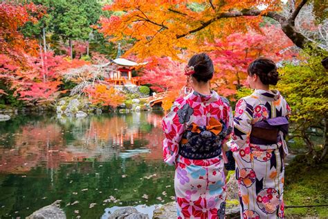 Kyoto In Autumn The Best Spots For Foliage Season Bookaway