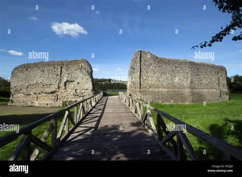 Eynsford Castle in Eynsford, Kent, England Stock Photo - Alamy