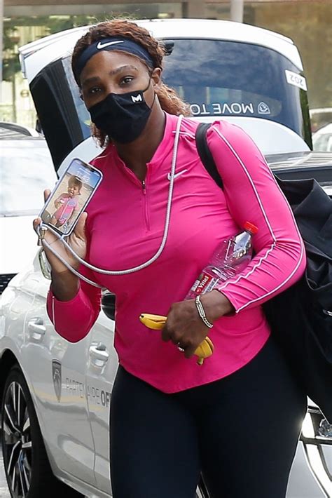 SERENA WILLIAMS Arrives at Her Hotel After Training at Roland Garros ...