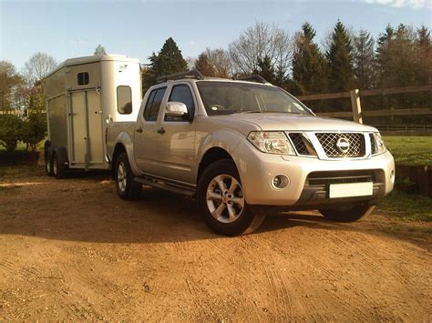 Navara Tekna Connect Starburst Silver On Order Nissan