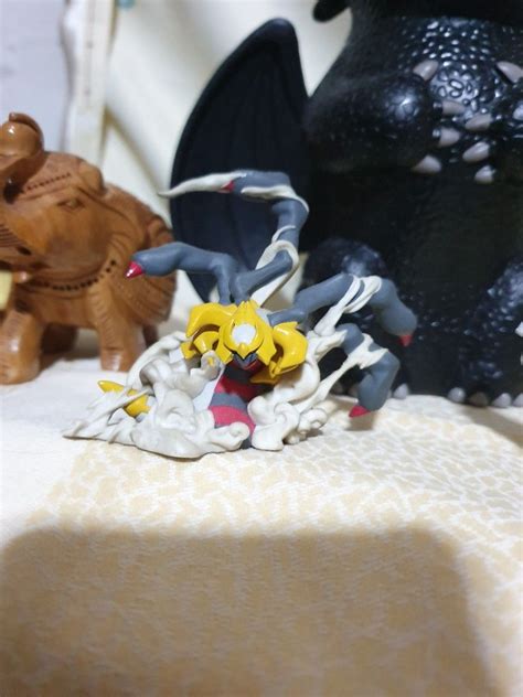 Pokemon Platinum Limited Edition Giratina Figure promo, Hobbies & Toys ...