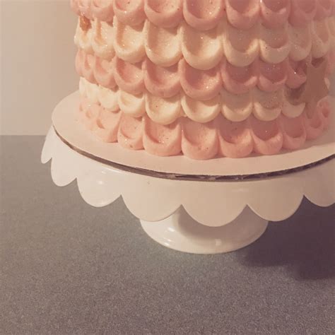 Pink White Ruffles Cupcake Cakes Cupcakes Cake Stand Pink White