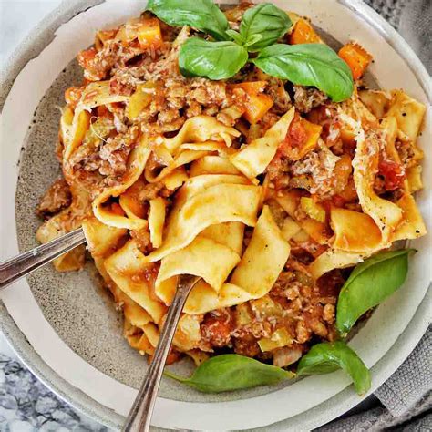 Easy Pappardelle Bolognese Recipe Sweet Caramel Sunday