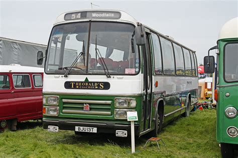 Theobalds Coaches Bedford YMT Plaxton Supreme BJU13T At Ru Flickr