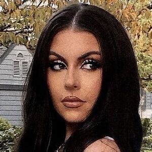 Makenzie Itsmakenziet Misskenzienicole Nude OnlyFans Leaks