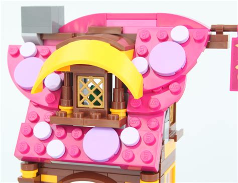 LEGO DREAMZzz 40657 Dream Village tlhahlobo